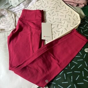 NWT Lululemon Fast and Free High Rise Tight 28" *Fleece, Sz 6, Pomegranate